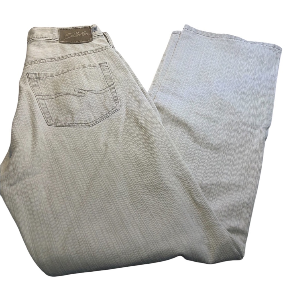 Vintage Canadian made Silver Jeans, Button fly , straight leg size 29w 39L